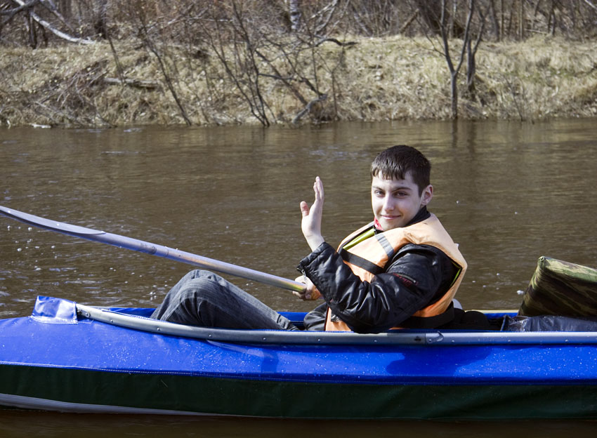 Водный поход по реке Керженец. Май 2009. Тургруппа школы Личность, кадр 267