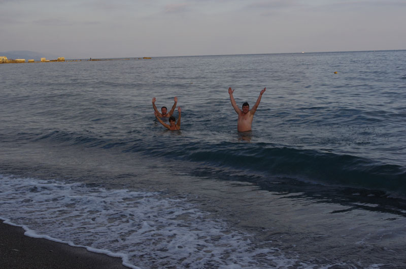 ,  2010.   ,  0765