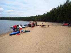Карелия, июль 2011. Водный поход 3-й кат., р. Муезерка - р. Чирко-Кемь. Фото К. Баранова, кадр 0899