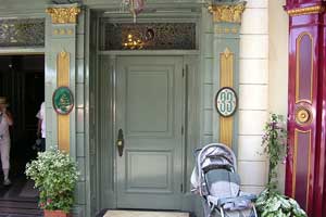 Club 33  